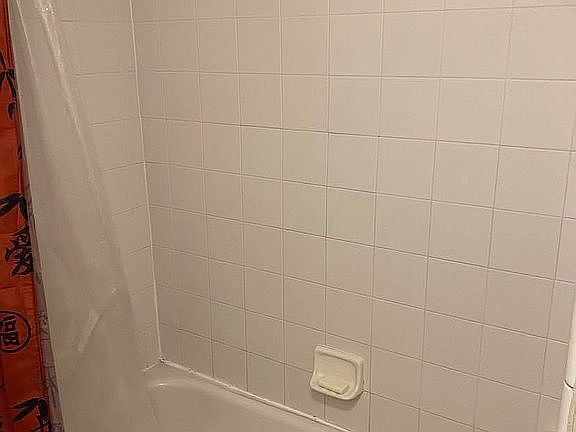 3rd image of 3840 Notter Ave