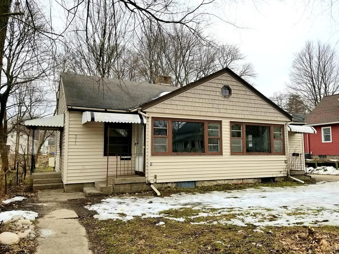 2 bed, 800 sqft, $1,390 — Photo 3