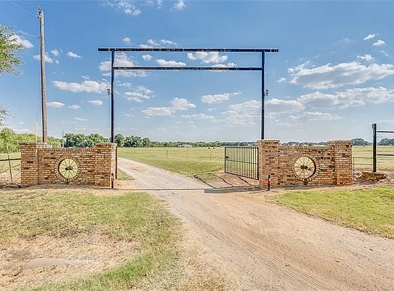 3rd image of 8924 County Road 107
