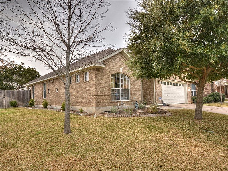 1st image of 2221 Petrified Forest Dr