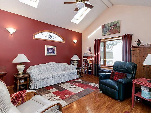 5th image of 3724 Fillmore St
