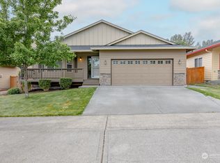 3619 Loren St NE, Lacey, WA 98516