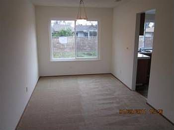 4th image of 9164 Starina Way