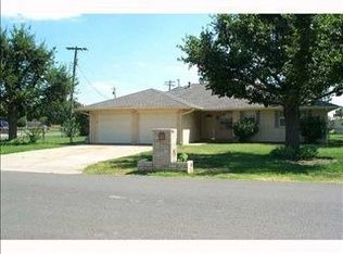 900 NW 34th St, Moore, OK 73160