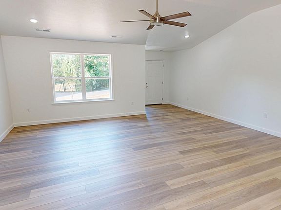 5th image of 216 Pioneer Way Lot 23