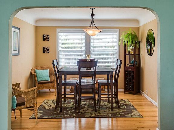 5th image of 111 Fairhaven Ct