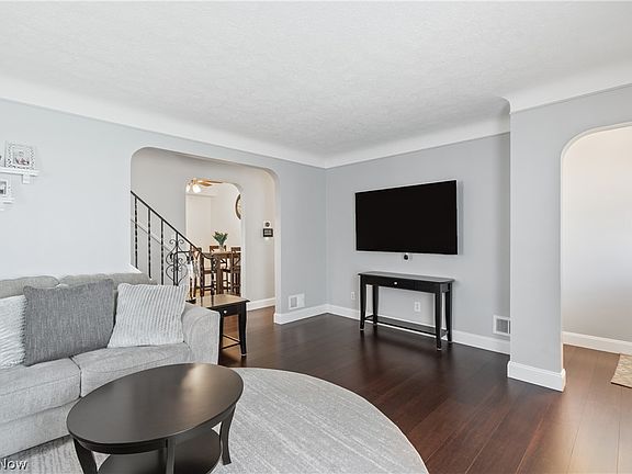 4th image of 6249 Denison Blvd