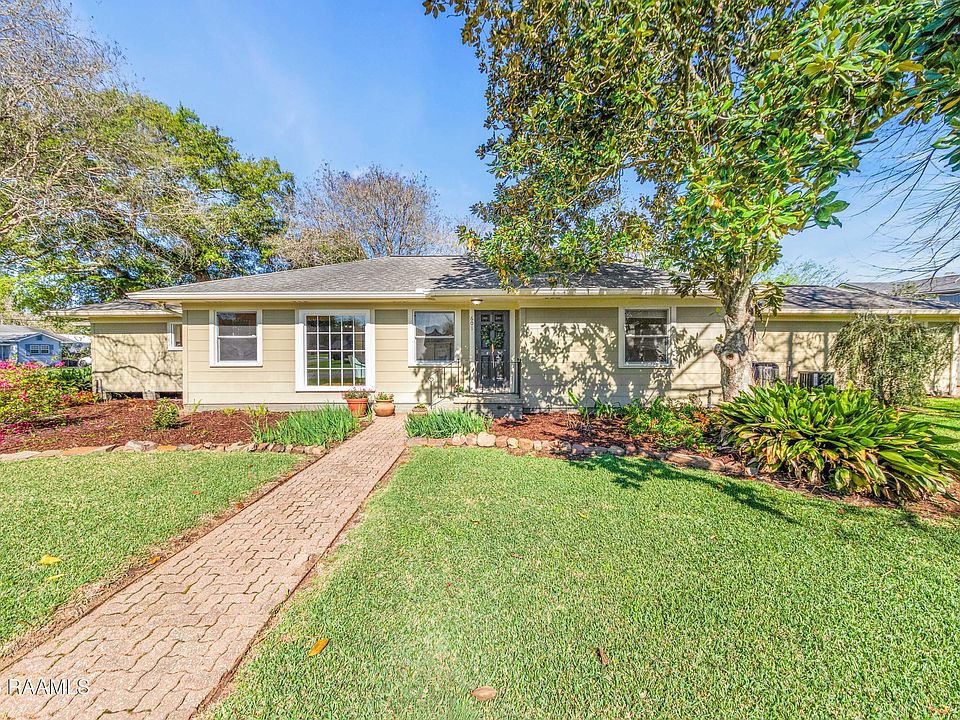 1st image of 601 Napoleon Ave
