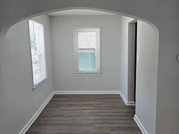 4th image of 4249 English Ave