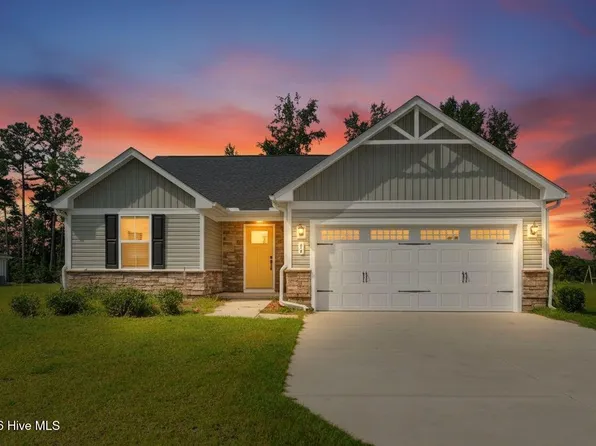 36 Deerfield Lane, Tabor City, NC 28463