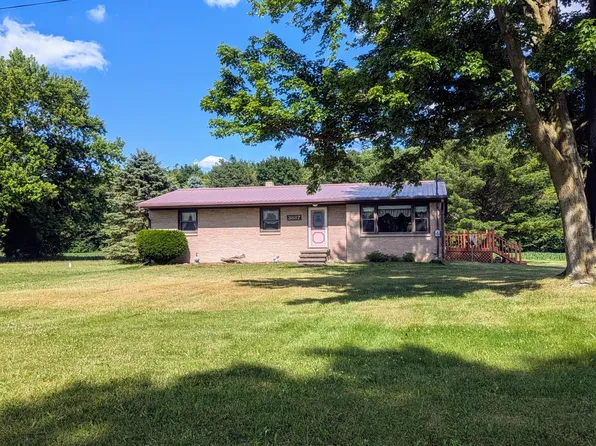 3887 Division St, Wayland, MI 49348