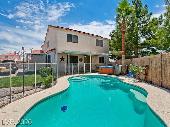 3rd image of 5813 Creekside Sands Ln