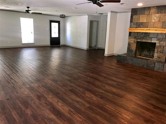 4th image of 302 Biscayne Blvd