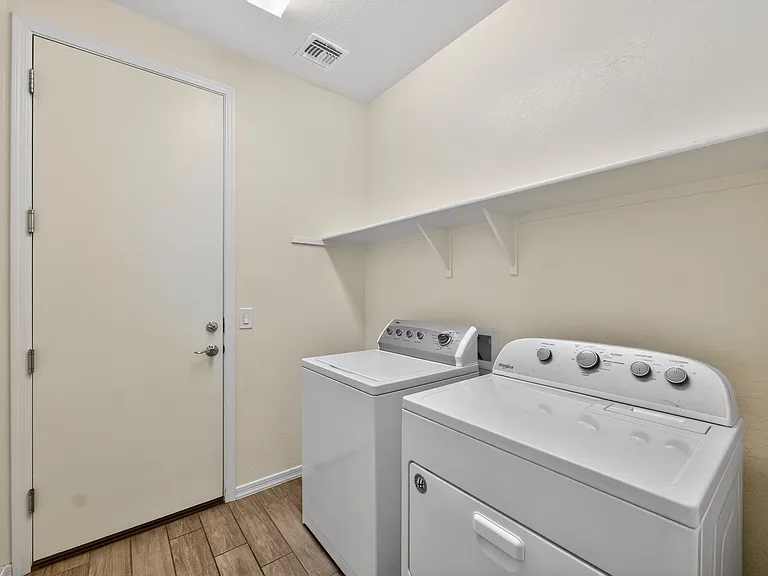 20390 E Broadmoor Trl — Photo 32