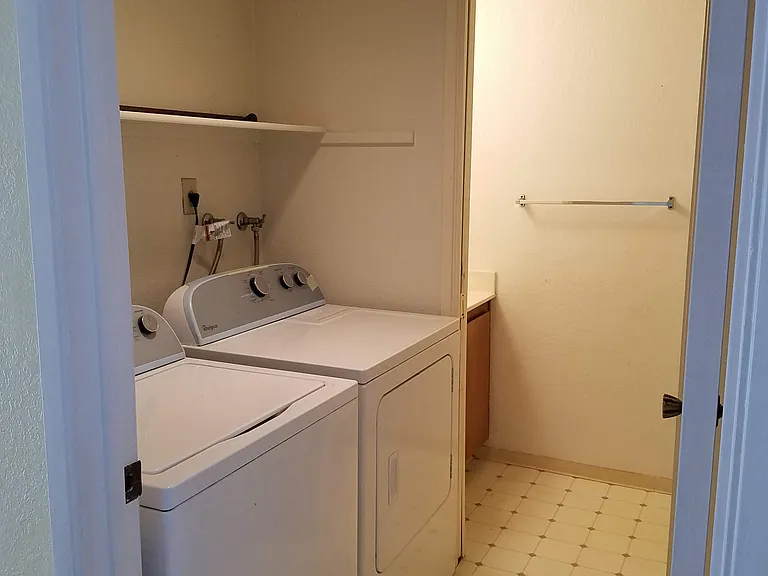 34759 Tuxedo Cmn — Photo 5