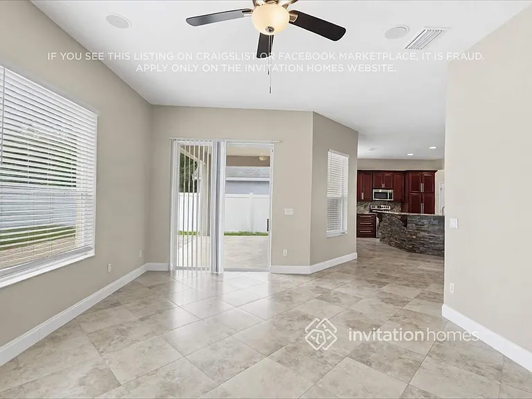 9761 Oak Crest Rd — Photo 7