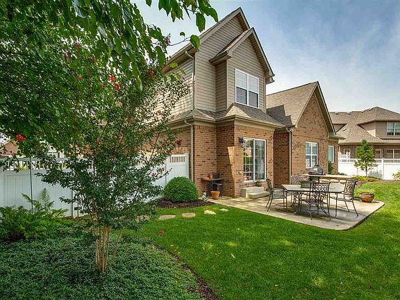 5th image of 2812 Laurelstone Ln