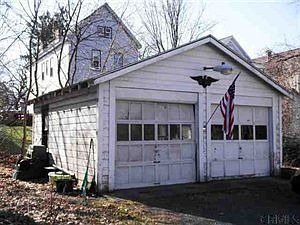 4th image of 5 McChesney Ct
