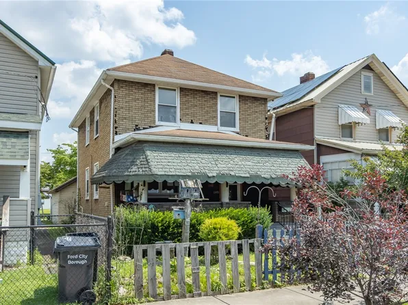 417 14th St, Ford City, PA 16226