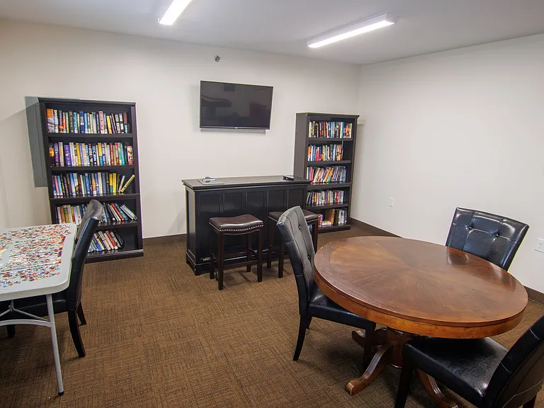 Ivy Pointe — Photo 13