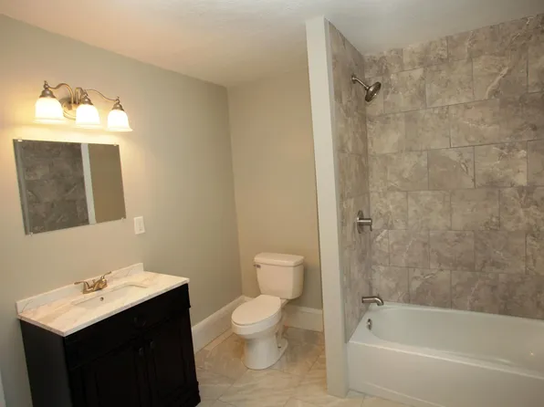 1507 Ridgeway Pl NW, Canton, OH 44709