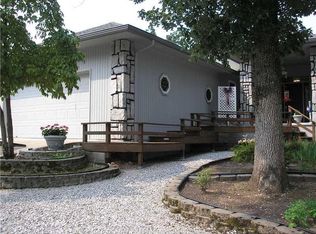 15 Kintyre Dr, Bella Vista, AR 72715