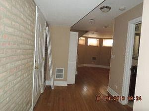 5th image of 4858 S Prairie Ave APT 1A