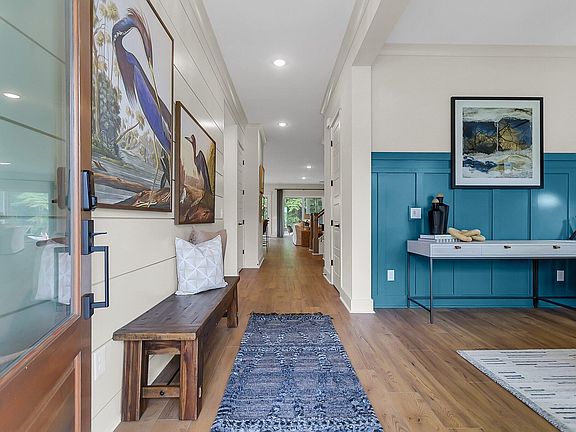 3rd image of 1213 Reserve Ln