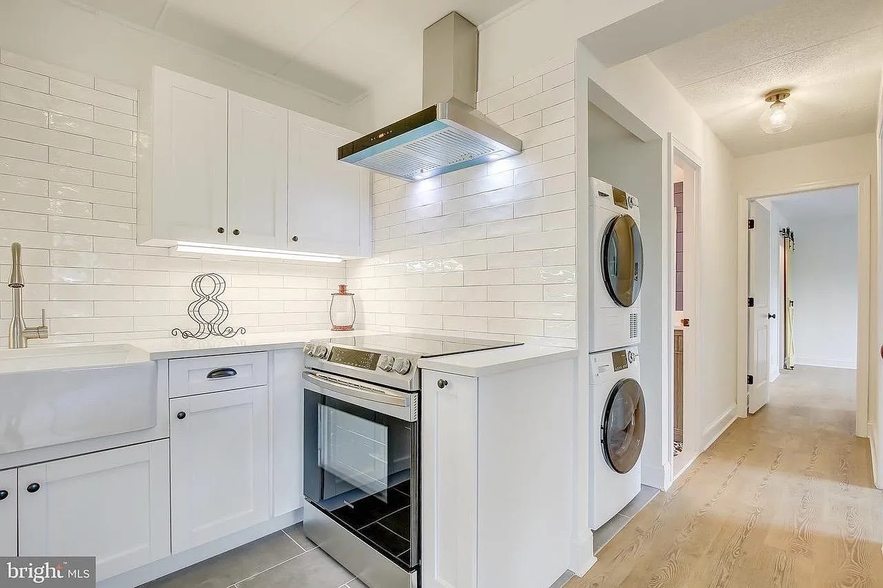 6270 Edsall Rd — Photo 3