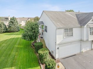 431 Gloria Ln, Oswego, IL 60543