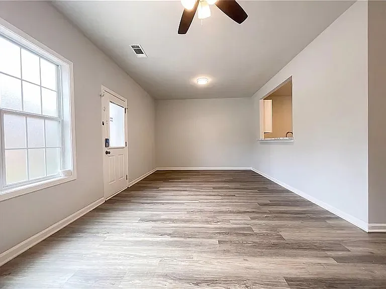4 bed, 1522 sqft, $2,000 — Photo 2