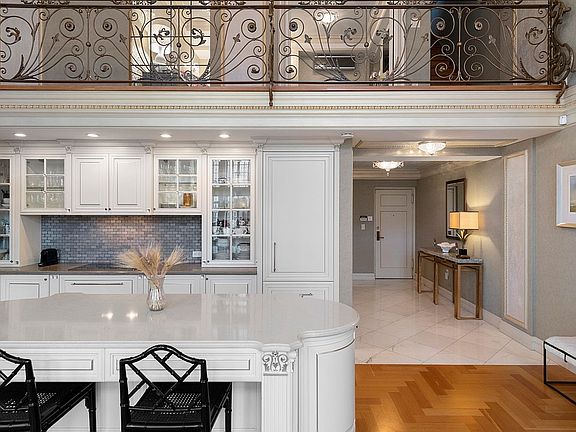 4th image of 5 Tudor City Pl #Penthouse 3