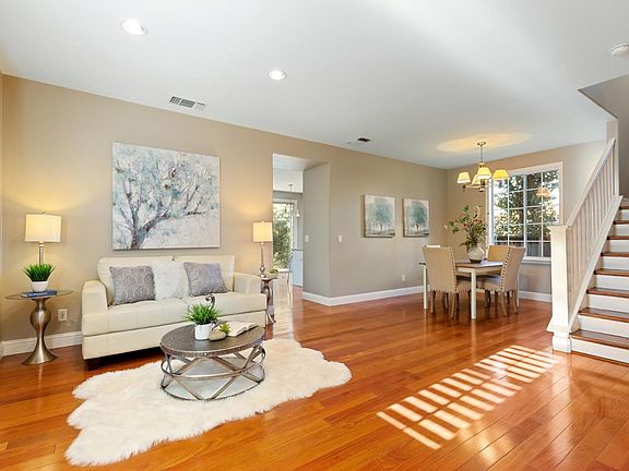 4th image of 2245 Ironpicket Ct