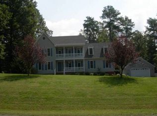 9241 Eagle Cove Cir, South Chesterfield, VA 23803