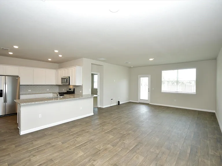 413 Rainmaker Ln — Photo 15