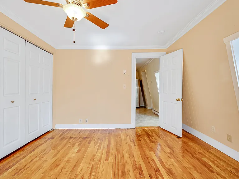 91 Elm St #3 — Photo 6