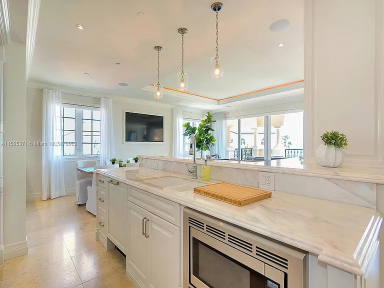 19251 Fisher Island Dr #19251 — Photo 24
