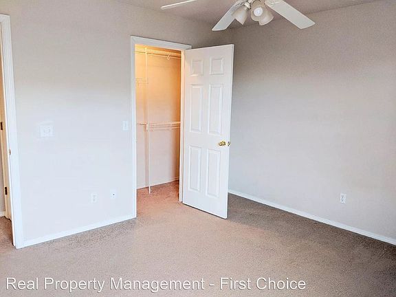 5th image of 3007 SW Deerfield Blvd Unit 1