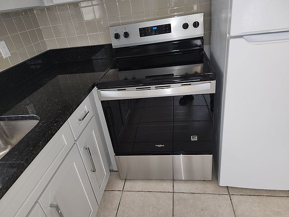 4th image of 5531 Mallow St #5531