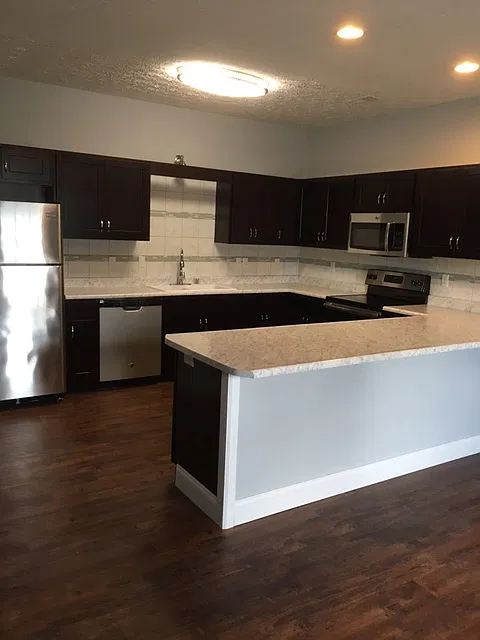1 bed, 950 sqft, $650 — Photo 4