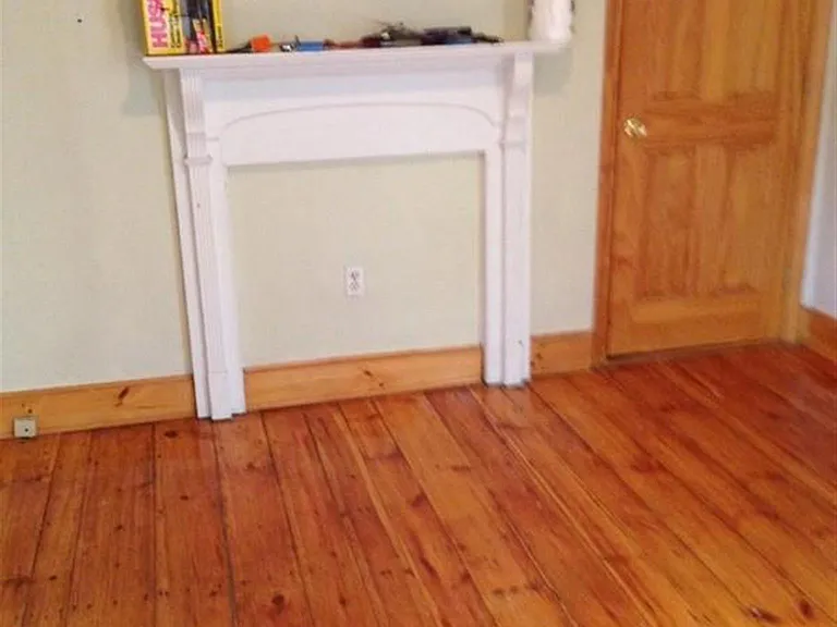 189 Lowell St #2 — Photo 6
