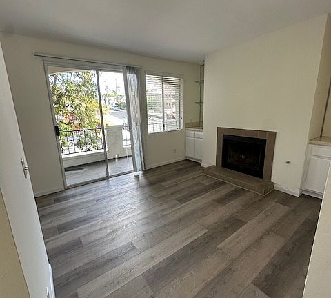 2nd image of 3220 1st Ave APT 201