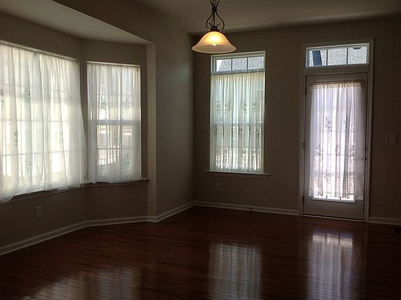 5th image of 3917 Pumpkin Seed Ln