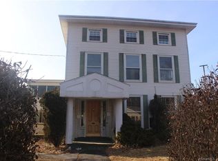 12 S Cliff St, Ansonia, CT 06401
