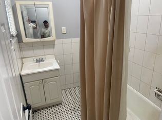 216 Hall Ave FLOOR 2, Perth Amboy, NJ 08861