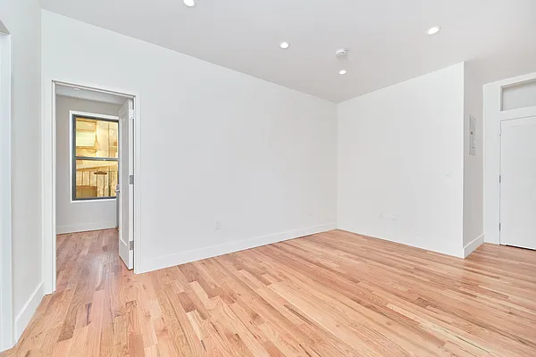 Rented by Living New York | media 17