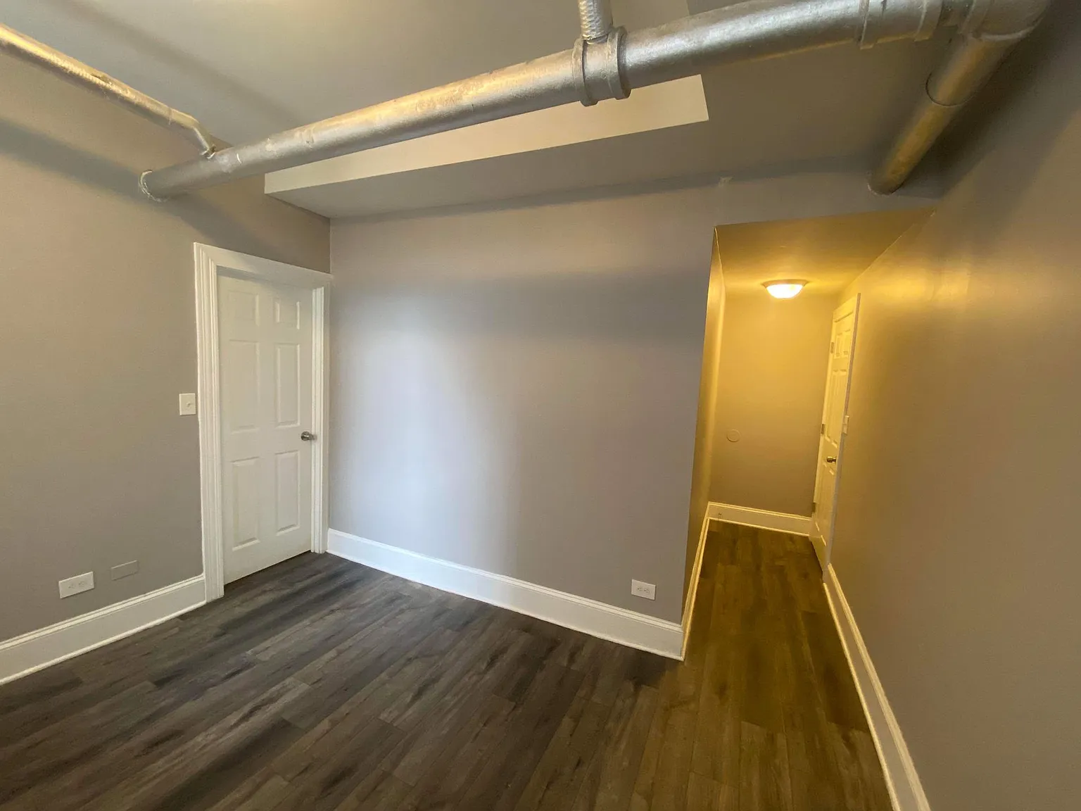 7640 S Stewart Ave — Photo 1
