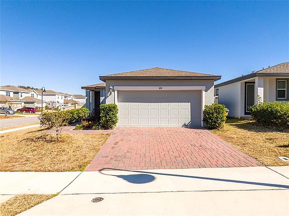 2nd image of 874 Rivers Crossing St