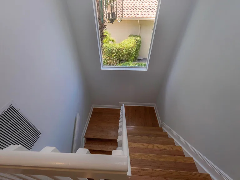 10849 Bal Harbor Dr — Photo 50