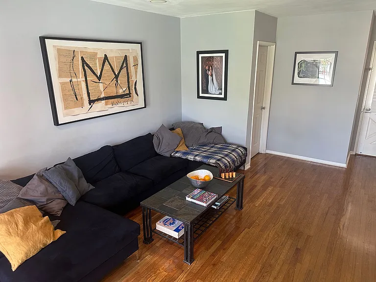 8958 N Swinton Ave — Photo 38